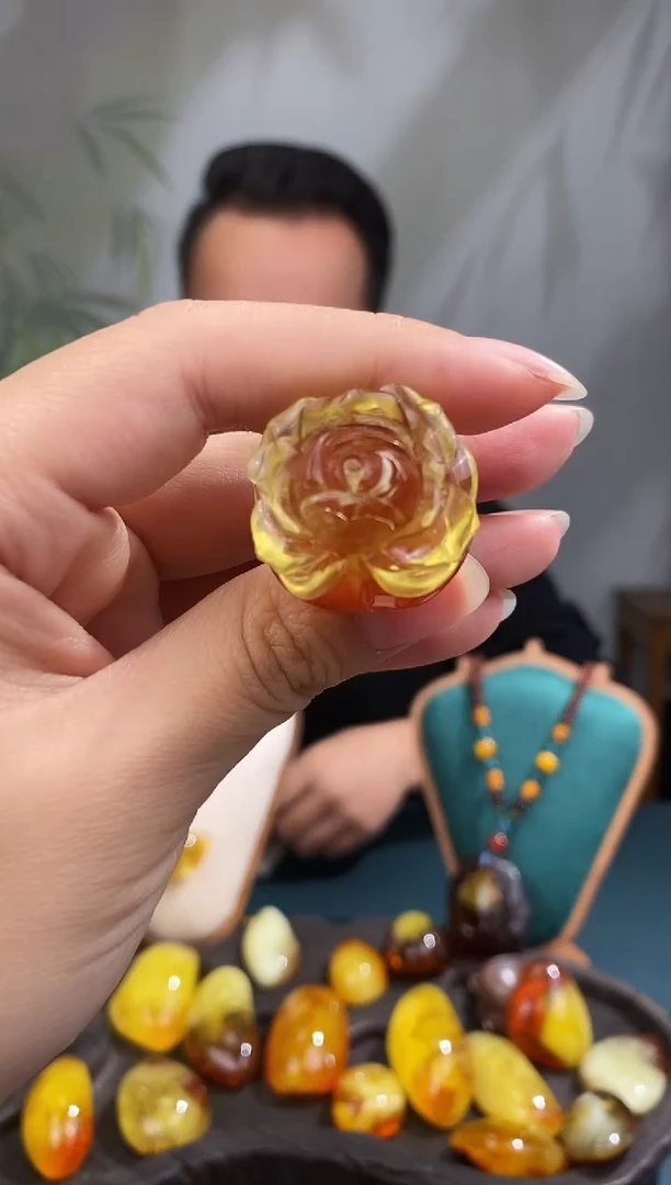 裸石琥珀未镶嵌全国 包邮