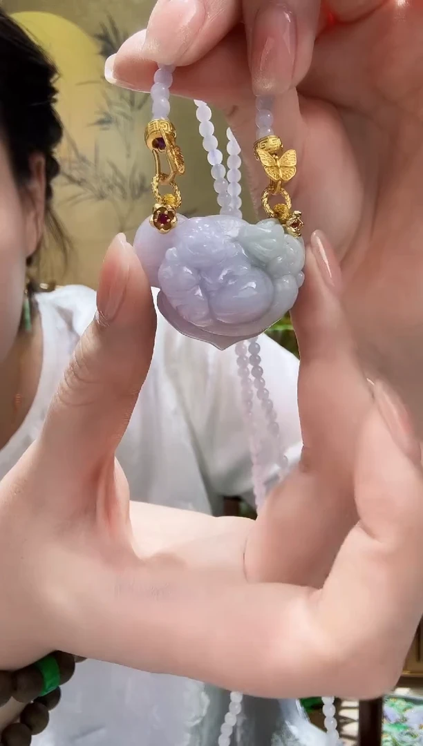 颈饰未镶嵌翡翠吊坠