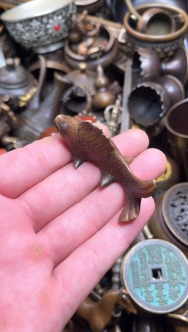 精美铜器点击下单