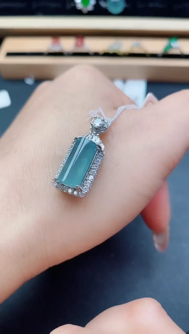 翡翠银S925镶嵌吊坠(赠链)5080