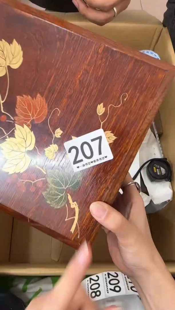 其他莫*207...中古产品谨慎参拍