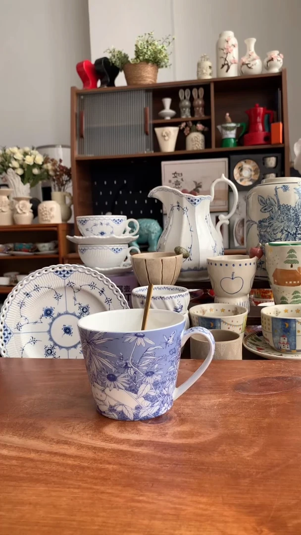 瓷【白猫直杯骨瓷马克杯】送勺