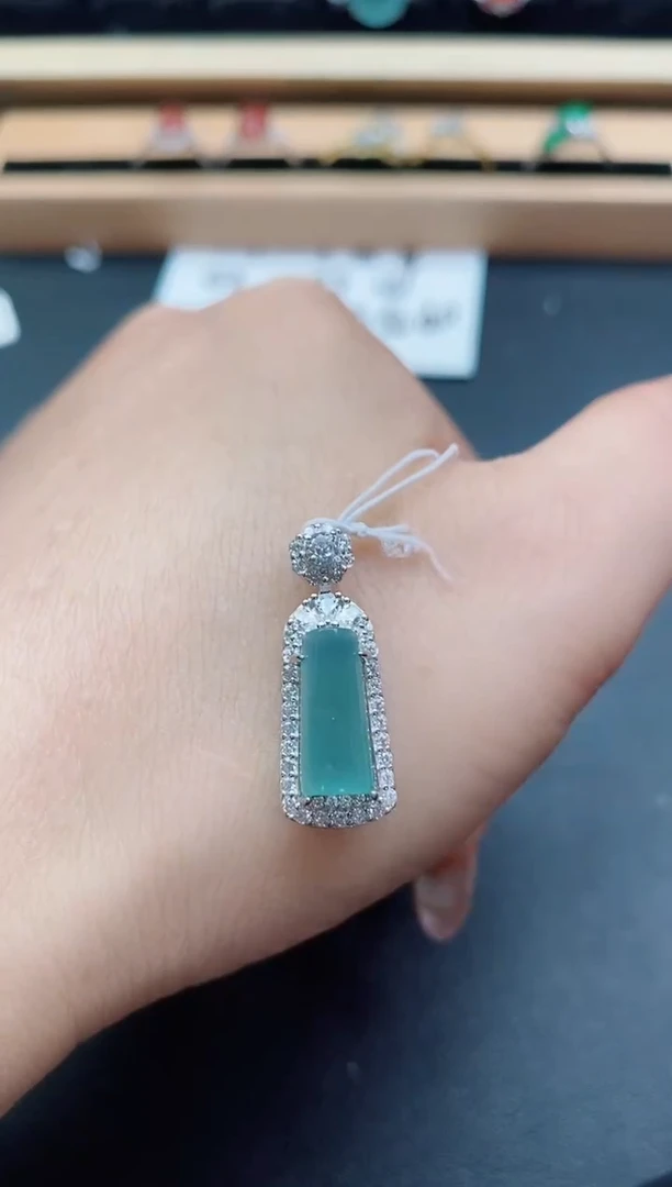 翡翠银S925镶嵌吊坠(赠链)5080