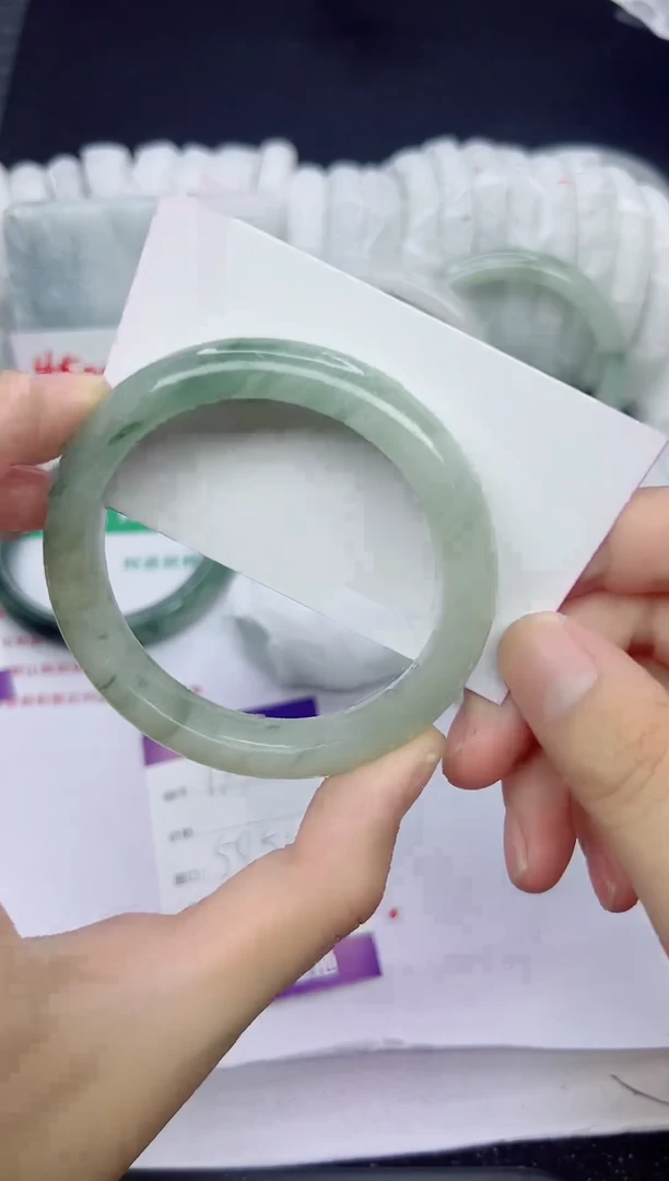 未镶嵌手镯石英质玉133-58/59