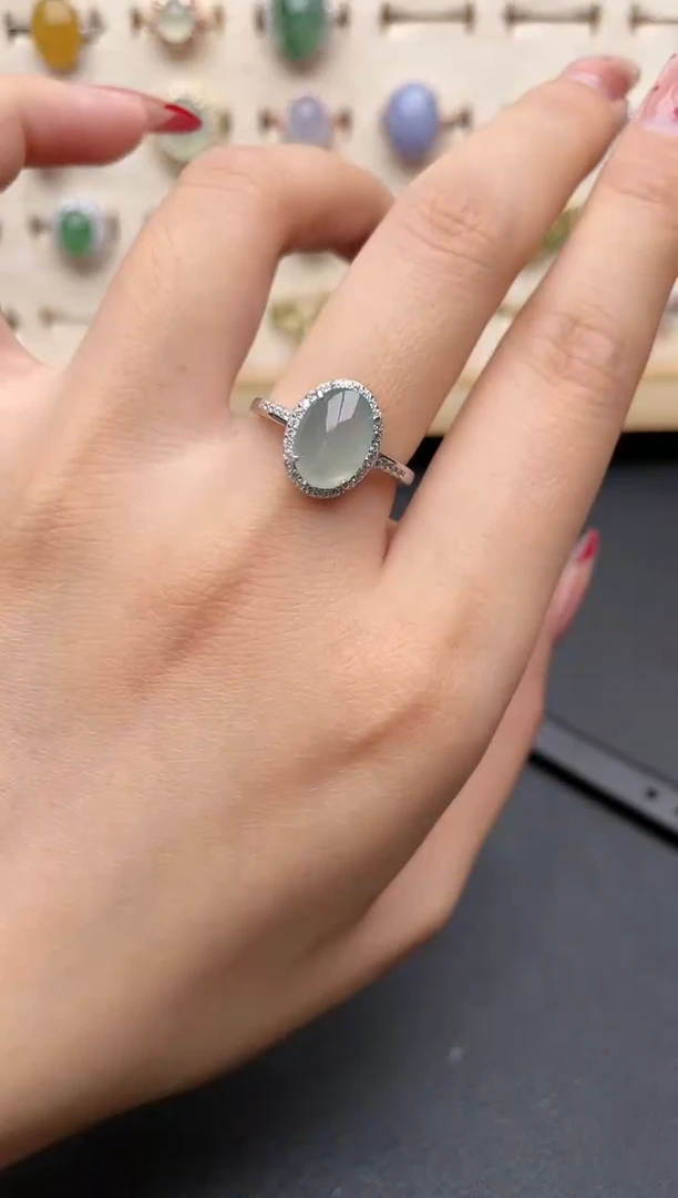 【闪购商品】翡翠戒指银S925镶嵌一物一证一礼盒