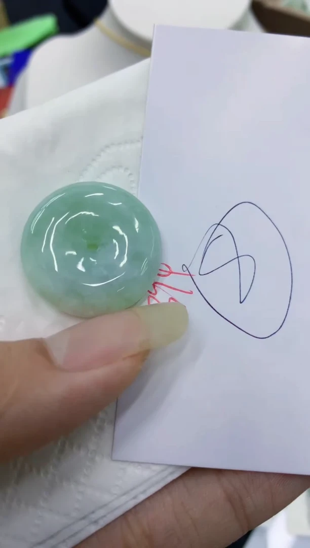 翡翠未镶嵌颈饰111111111111