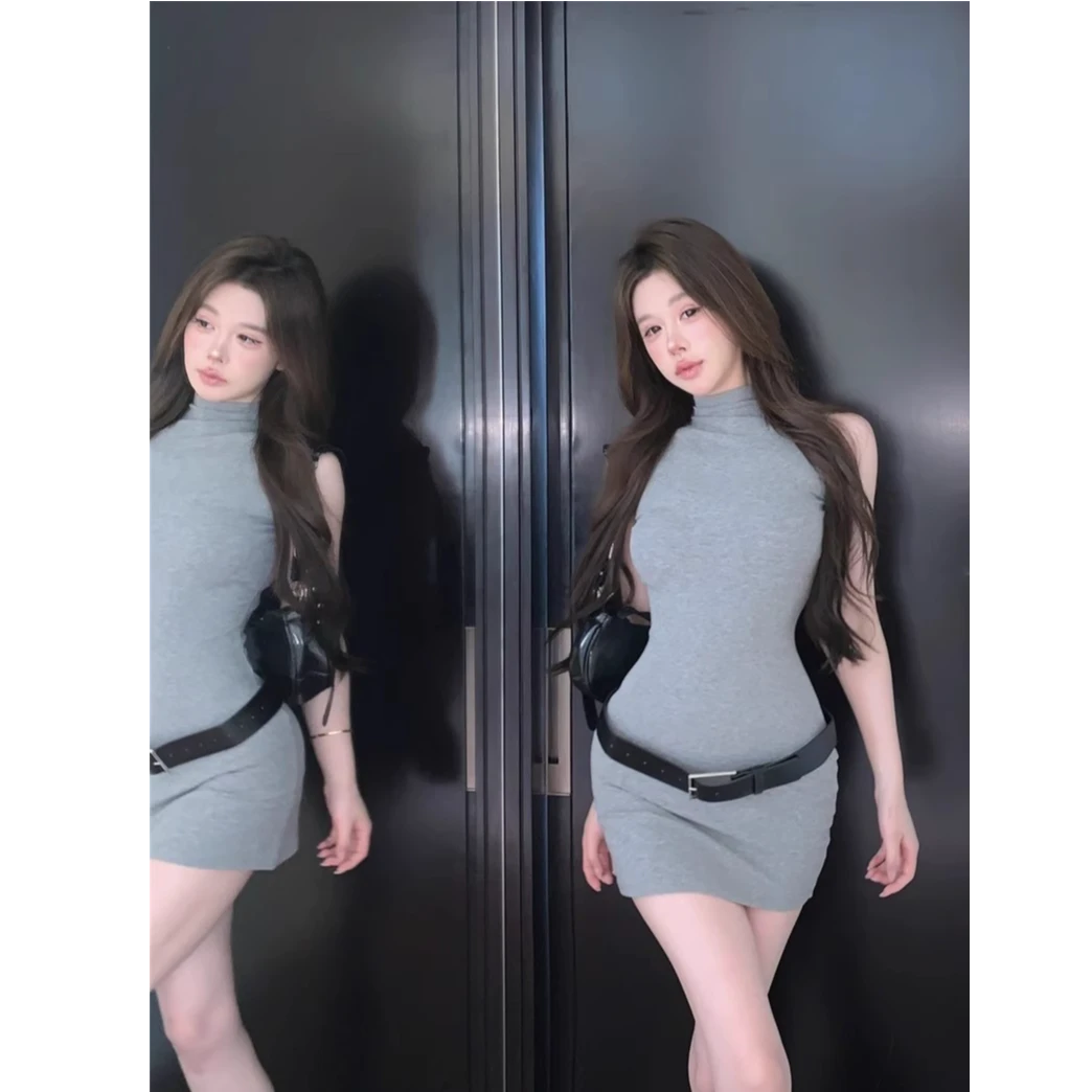 pinkmoon||都市摩登风无袖背心半高领连衣裙女弹力显身材包臀短裙