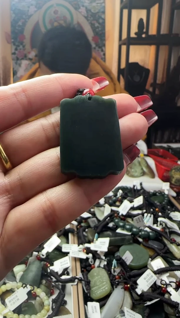 颈饰未镶嵌和田玉7837