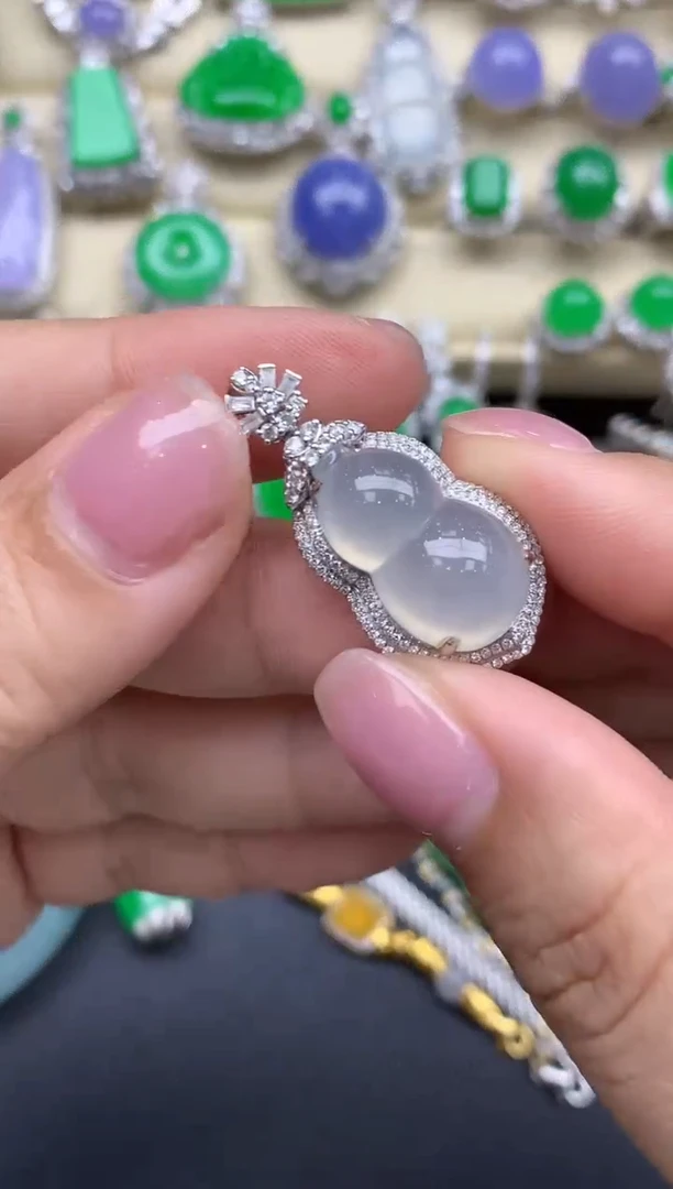 【闪购商品】翡翠颈饰18K金镶嵌696-中国好珍宝