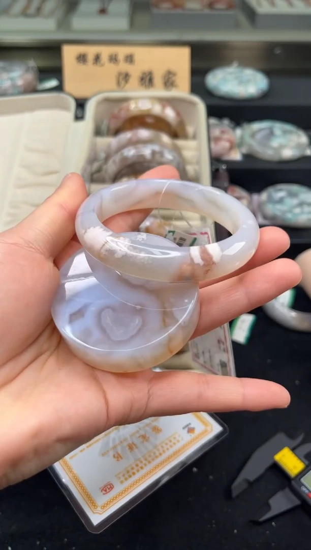未镶嵌手镯石英质玉58圈口（赠品镯心）3346191