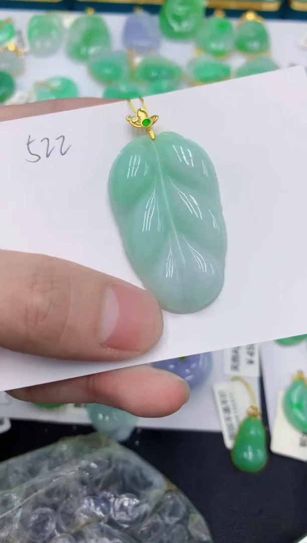 颈饰未镶嵌翡翠1111111