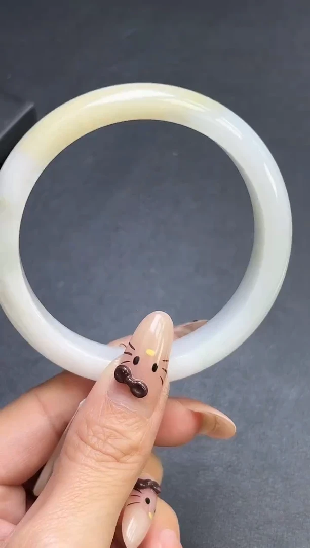 未镶嵌手镯翡翠翡翠手镯