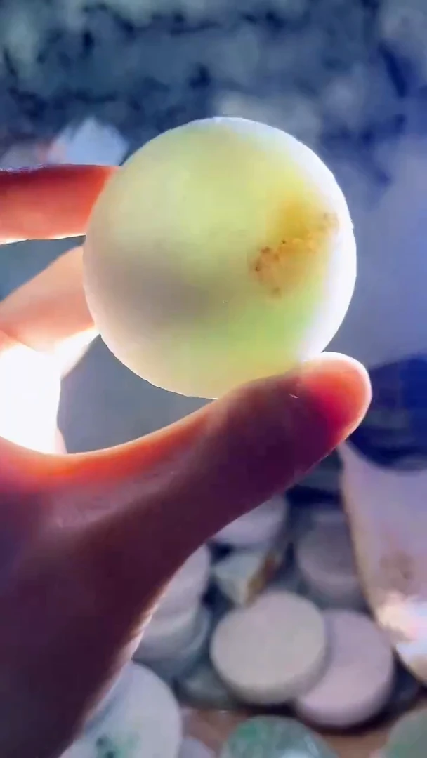 翡翠裸石缅甸翡翠A货文7262