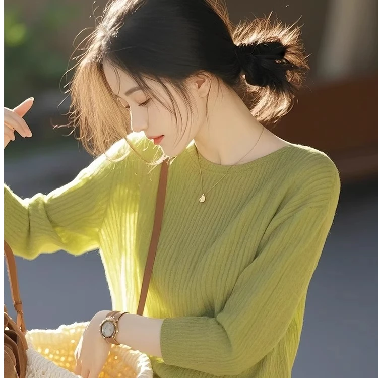 【焓梦专属】早秋韩系chic别致上衣薄款牛油果绿针织衫女小个子宽松