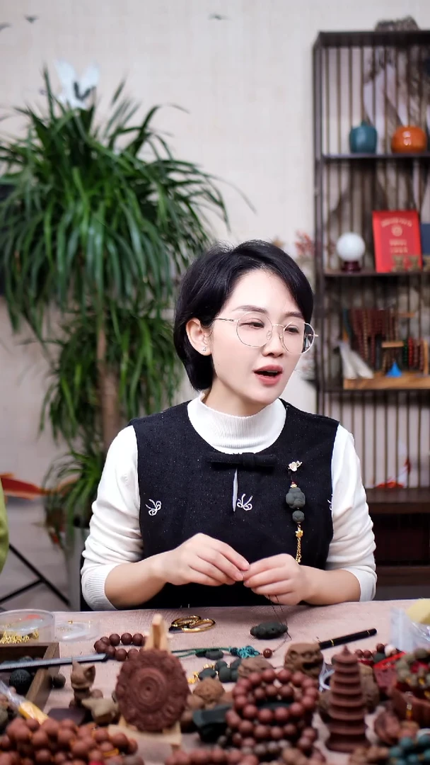 木L****）蓝风铃大莲花绿色车挂款