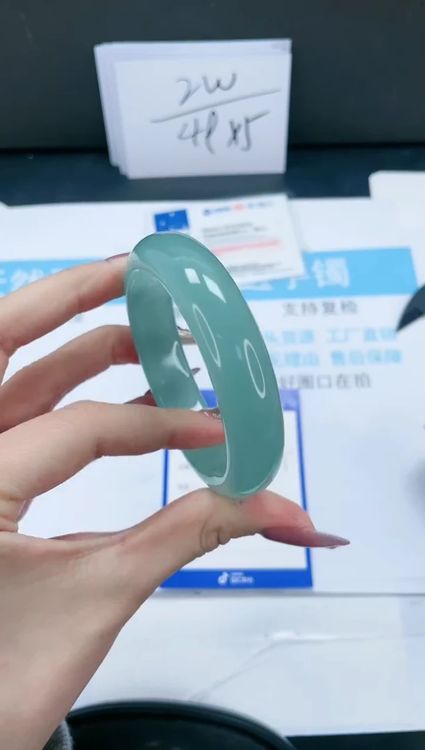 【闪购商品】石英质玉手镯未镶嵌409-56.