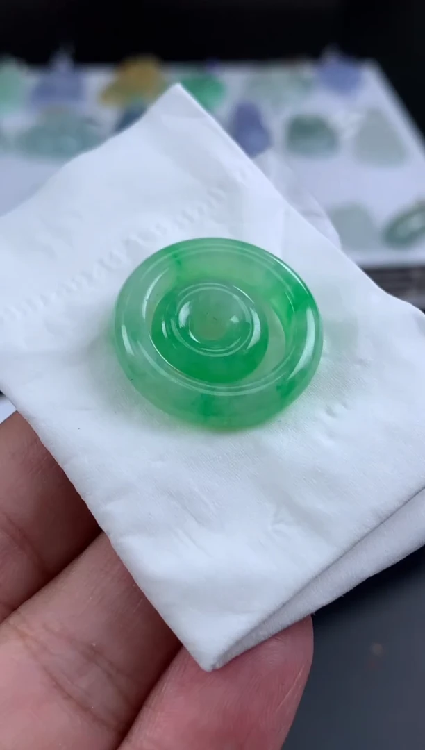 【闪购商品】定制翡翠未镶嵌翡翠