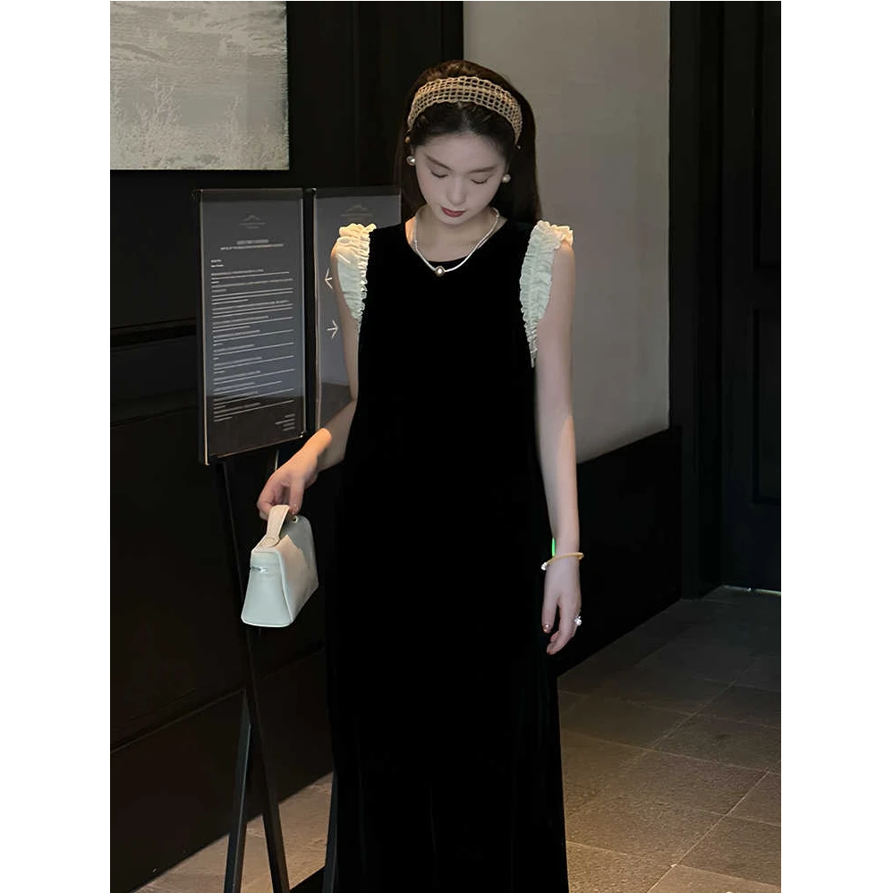 法式赫本风小黑裙连衣裙女2025年新款轻奢复古拼接插肩袖背心裙子