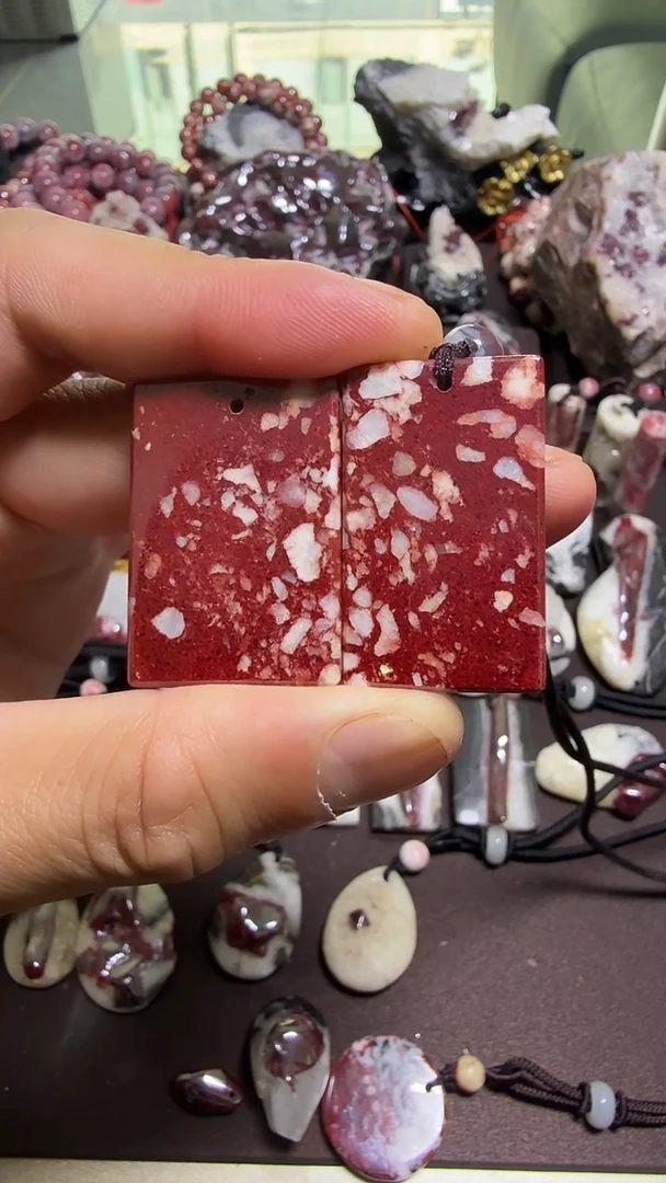 天然辰砂好*大晶砂随行吊坠