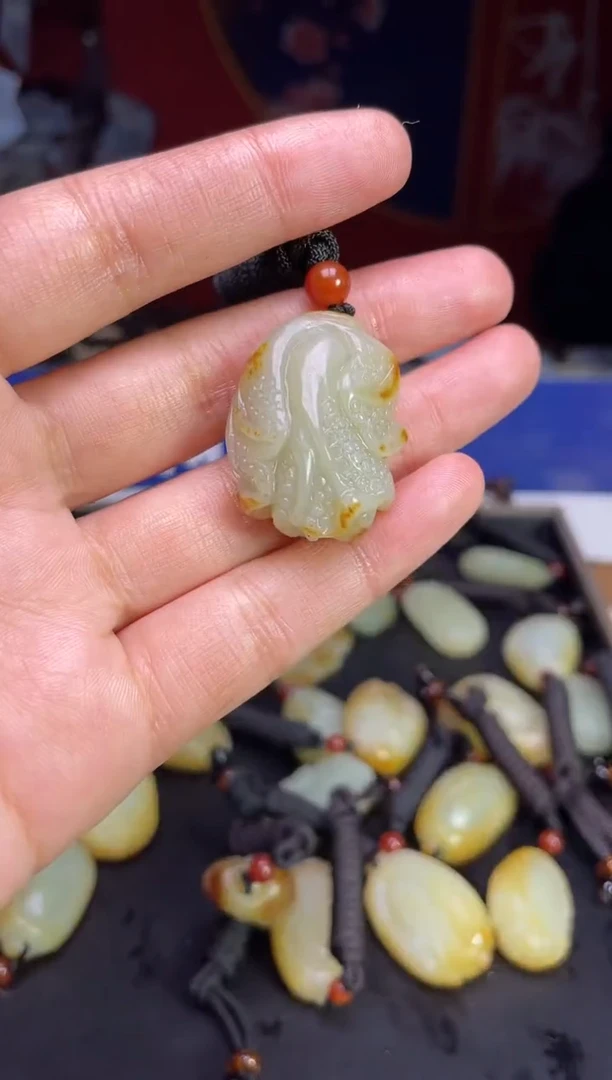 颈饰未镶嵌和田玉123