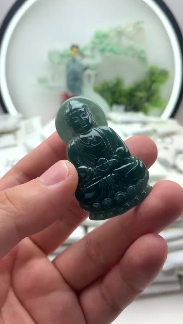 翡翠未镶嵌颈饰挂件【品质一般介意慎拍】