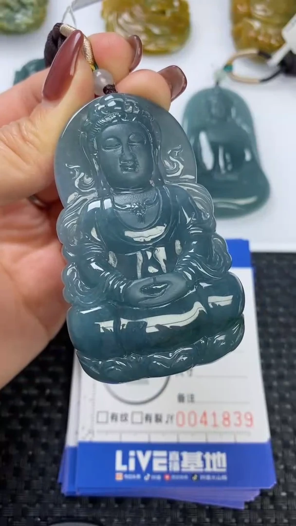 【闪购商品】翡翠颈饰未镶嵌11111111111111111