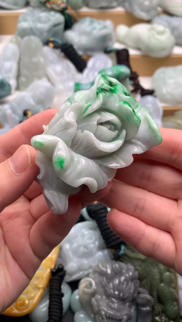 吊坠(不含链)未镶嵌翡翠1