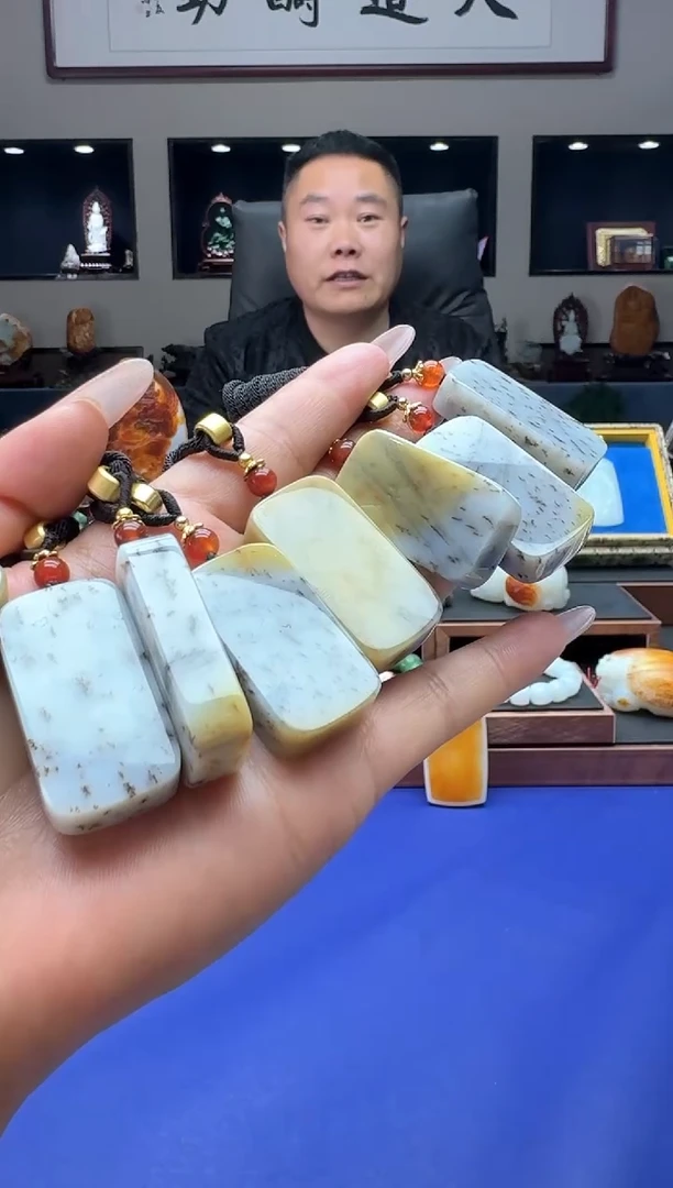 【闪购商品】和田玉挂件未镶嵌多样式发货拍一发一zlscq