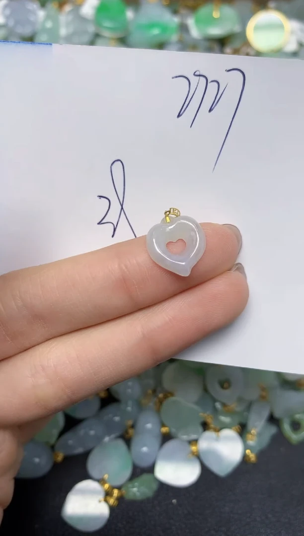 【闪购商品】翡翠颈饰18K金镶嵌天然翡翠A货