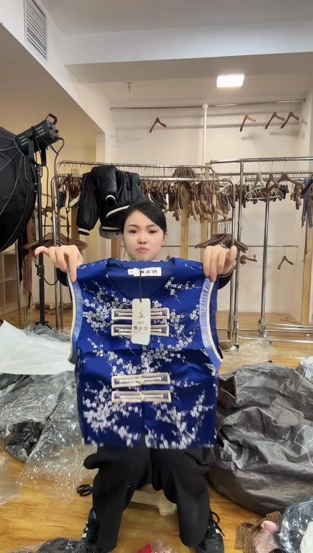 XL 130斤以里  马甲