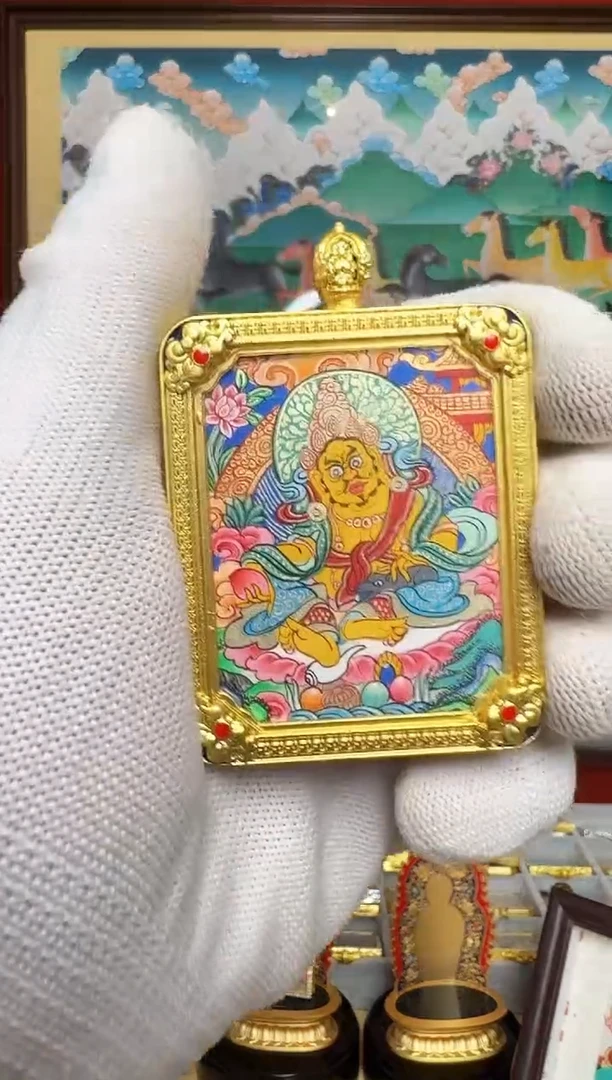 吊坠黄财-热贡纯手绘周毛