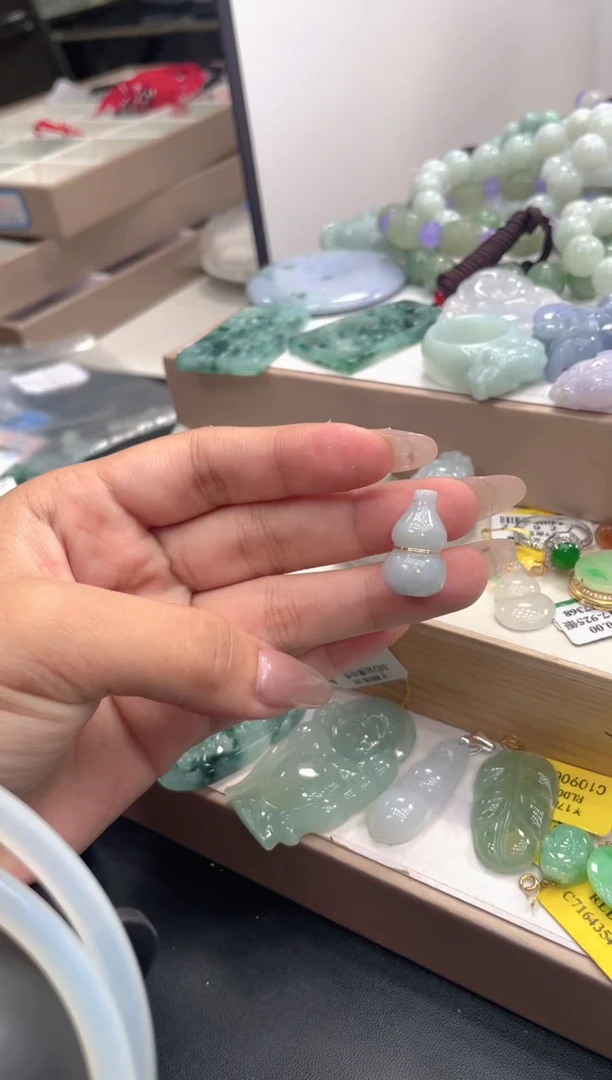 颈饰未镶嵌翡翠048多样性发货