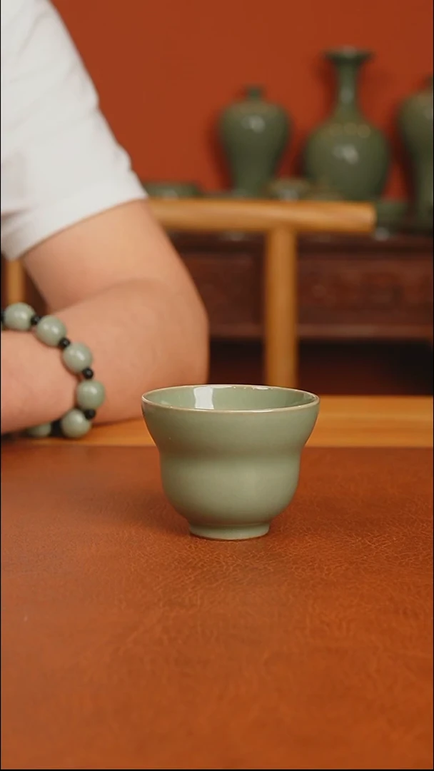 越窑秘色瓷葫芦杯全品