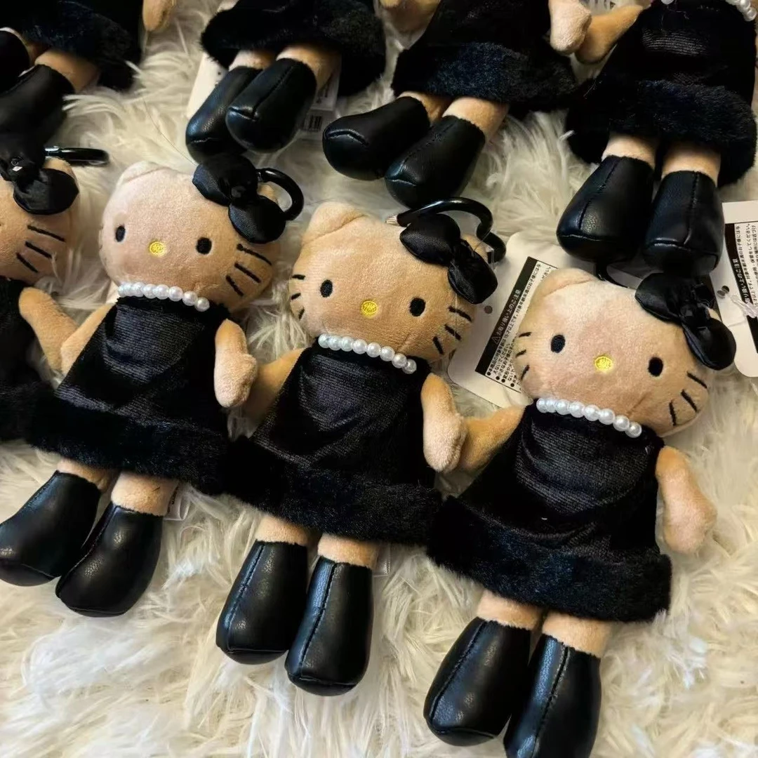 日系新款NIC豹纹黑皮爱心扣短腿kitty包挂件毛绒kt挂饰背包挂饰