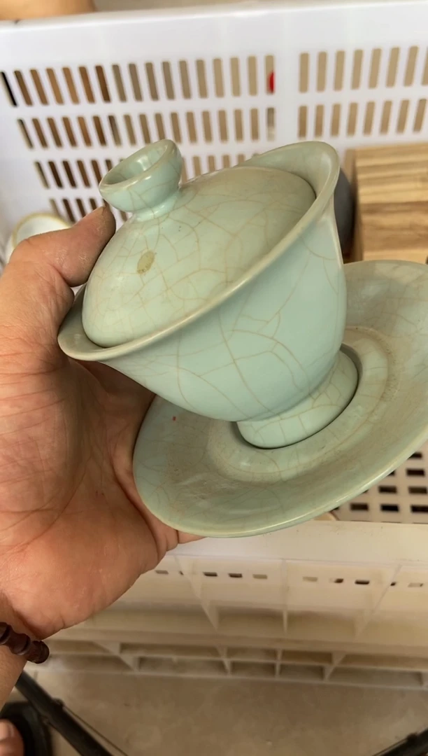 无运费险有瑕疵的摄影的产品有使用过的痕迹有点脏介意勿拍