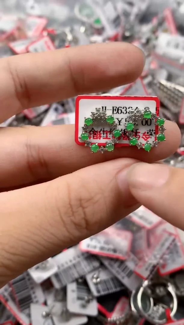 银S925镶嵌戒指翡翠天然A货缅甸翡翠