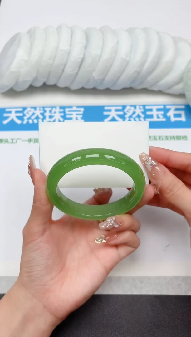 未镶嵌手镯石英质玉321-60.0