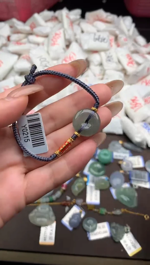 【闪购商品】翡翠手绳未镶嵌—