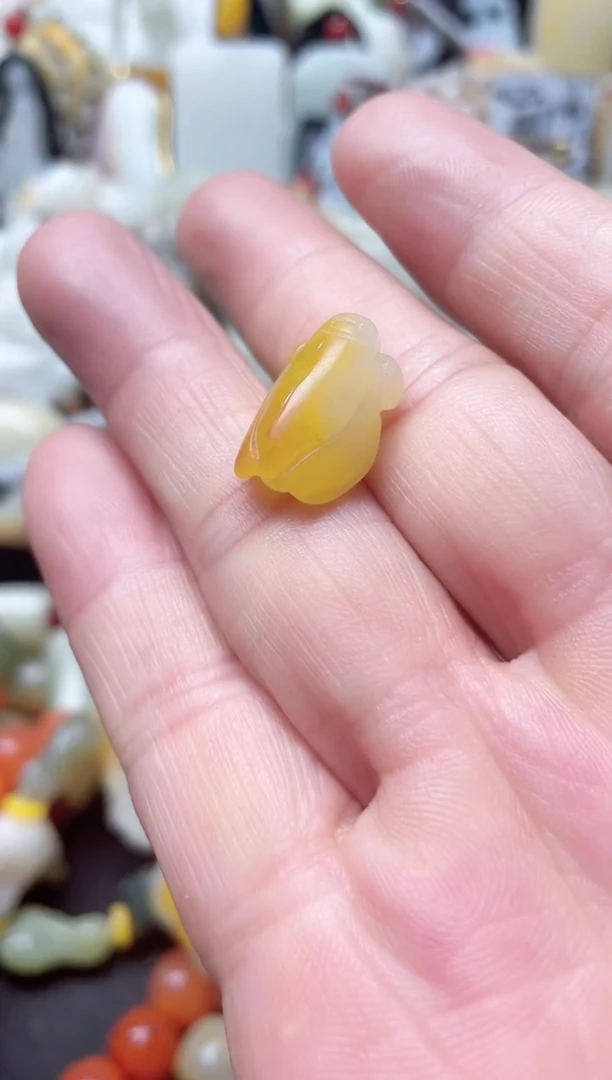 未镶嵌和田玉挂件挂件