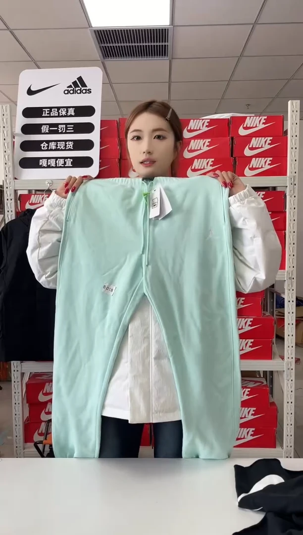 编码 018 尺码 s 胸围衣长  正品直播间过款