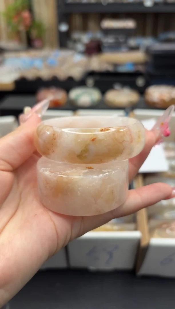 未镶嵌手镯石英质玉33(54圈赠送镯心)