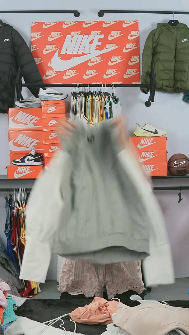 2057编码瑕疵款直播间过款为准尺码L