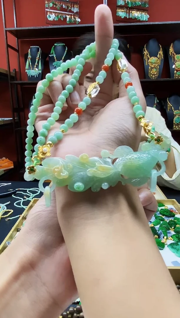 颈饰未镶嵌翡翠?****?吊坠