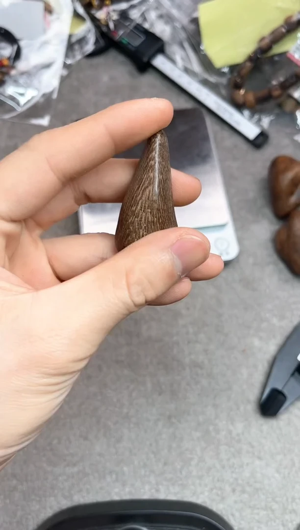 【闪购商品】沉香吊坠202号沉水加里曼丹吊坠多样性发货1个
