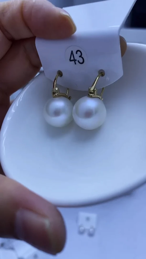 银S925镶嵌耳饰淡水珍珠43