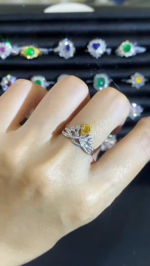 18K金镶嵌戒指钻石08