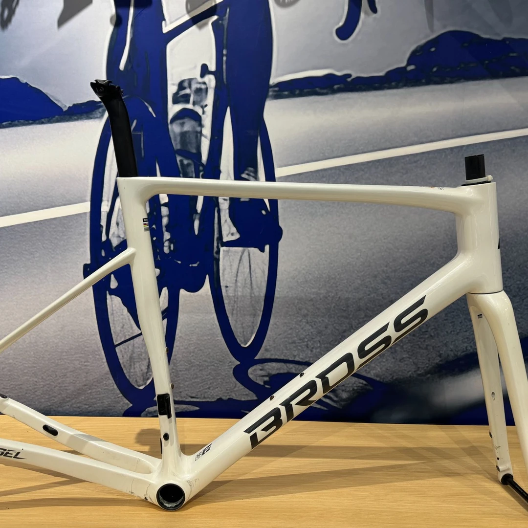 bross车架8.5新五通剐蹭