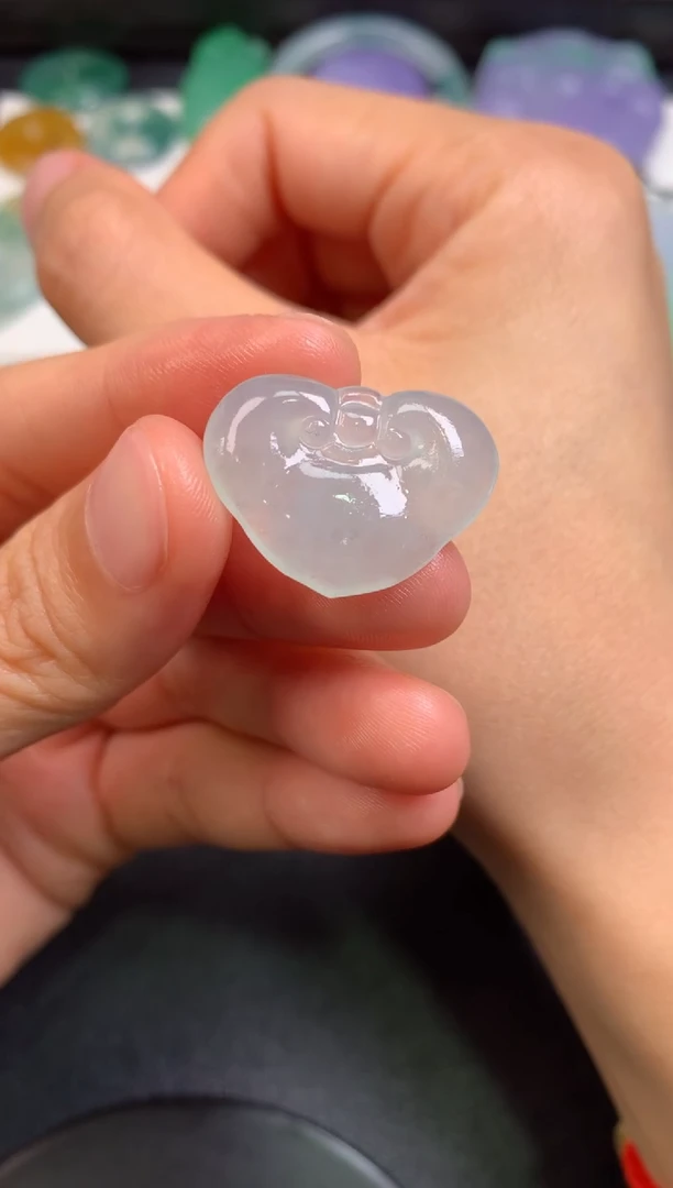 定制翡翠未镶嵌0684185733