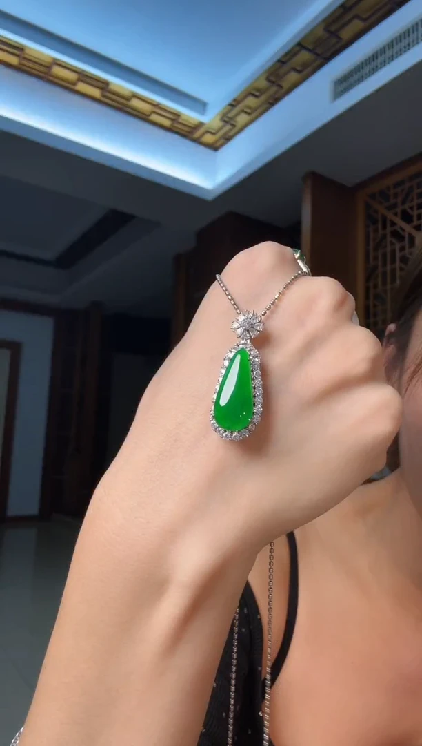 吊坠(不含链)银S925镶嵌翡翠天然翡翠吊坠