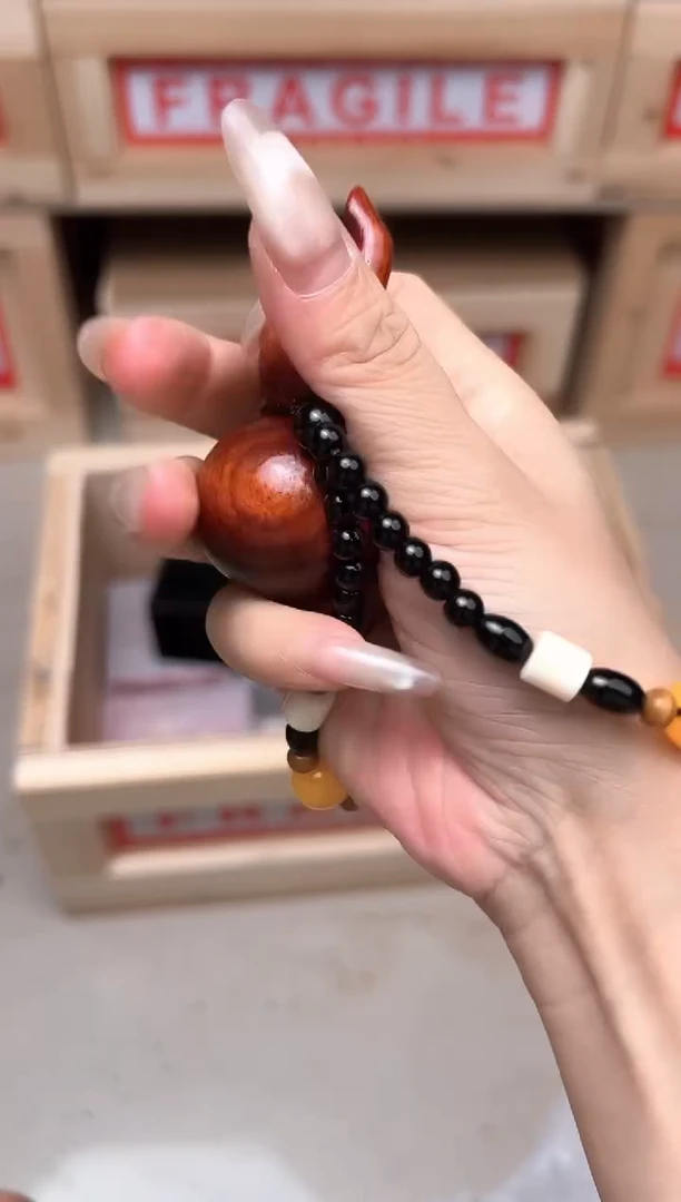 精品手串 无礼盒